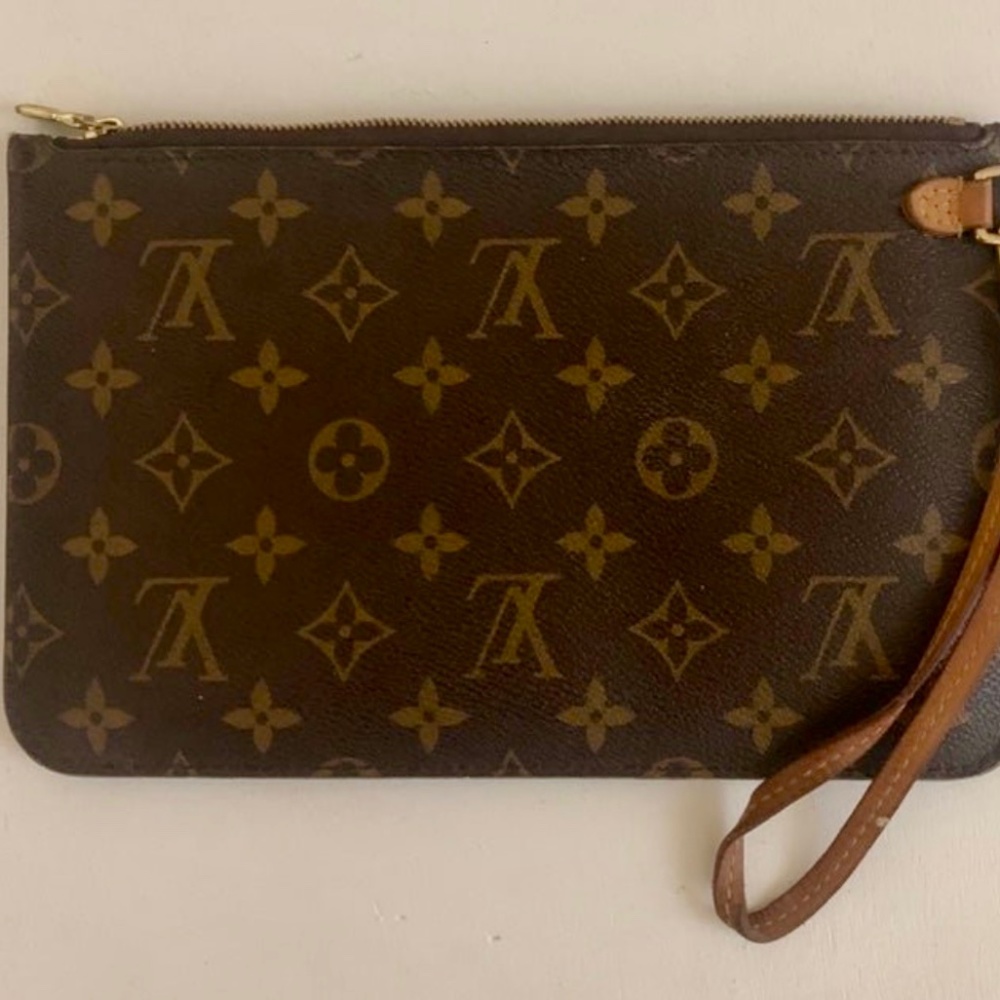 Louis Vuitton monogram Neverfull MM Pouch